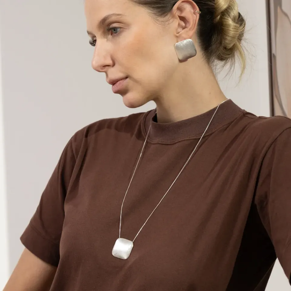 CONJUNTO LONGO QUADRADO RISCADO BANHO PRATA