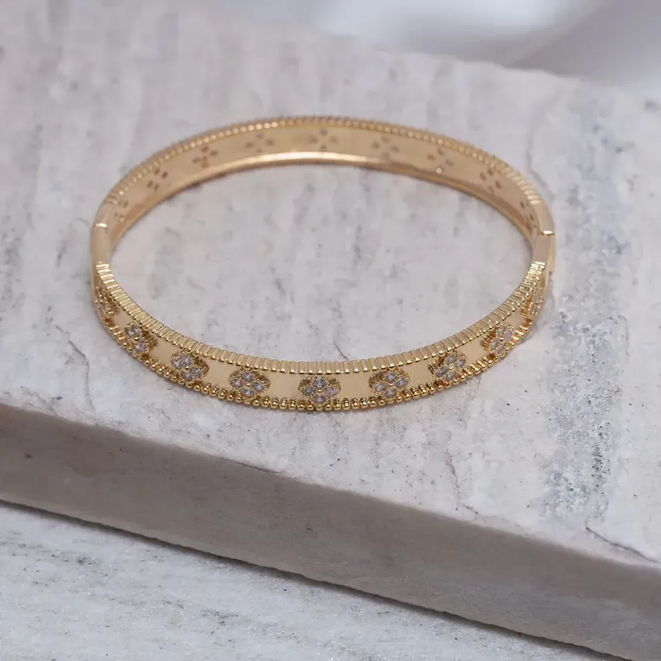BRACELETE VIRGINIA COM ZIRCÔNIAS CRISTAIS BANHO OURO 18K