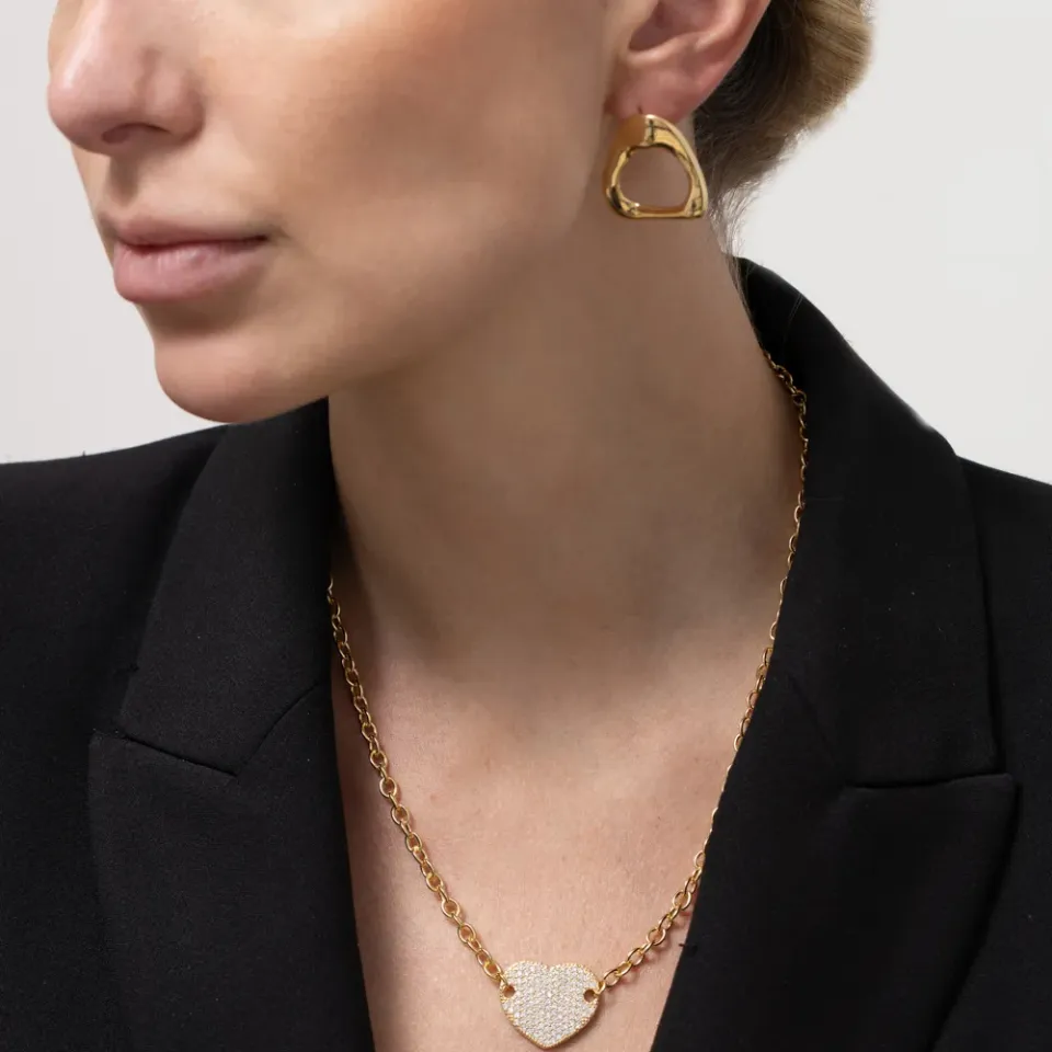 BRINCO ORGÂNICO VAZADO M BANHO OURO 18K