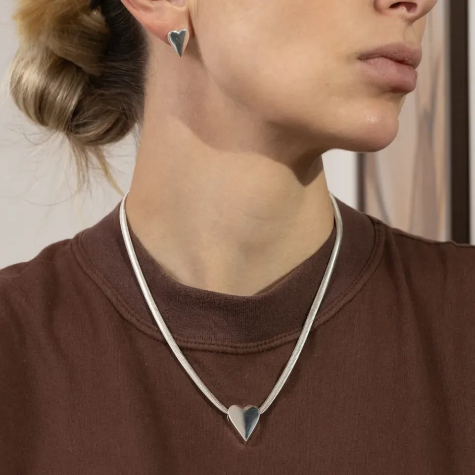 CONJUNTO MALHA ALEMÃ COM CORAÇÃO PRATA BANHO PRATA