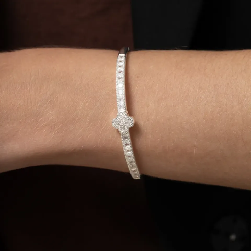 BRACELETE VIRGINIA CRAVEJADO E COM ZIRCÔNIAS CRISTAIS BANHO PRATA