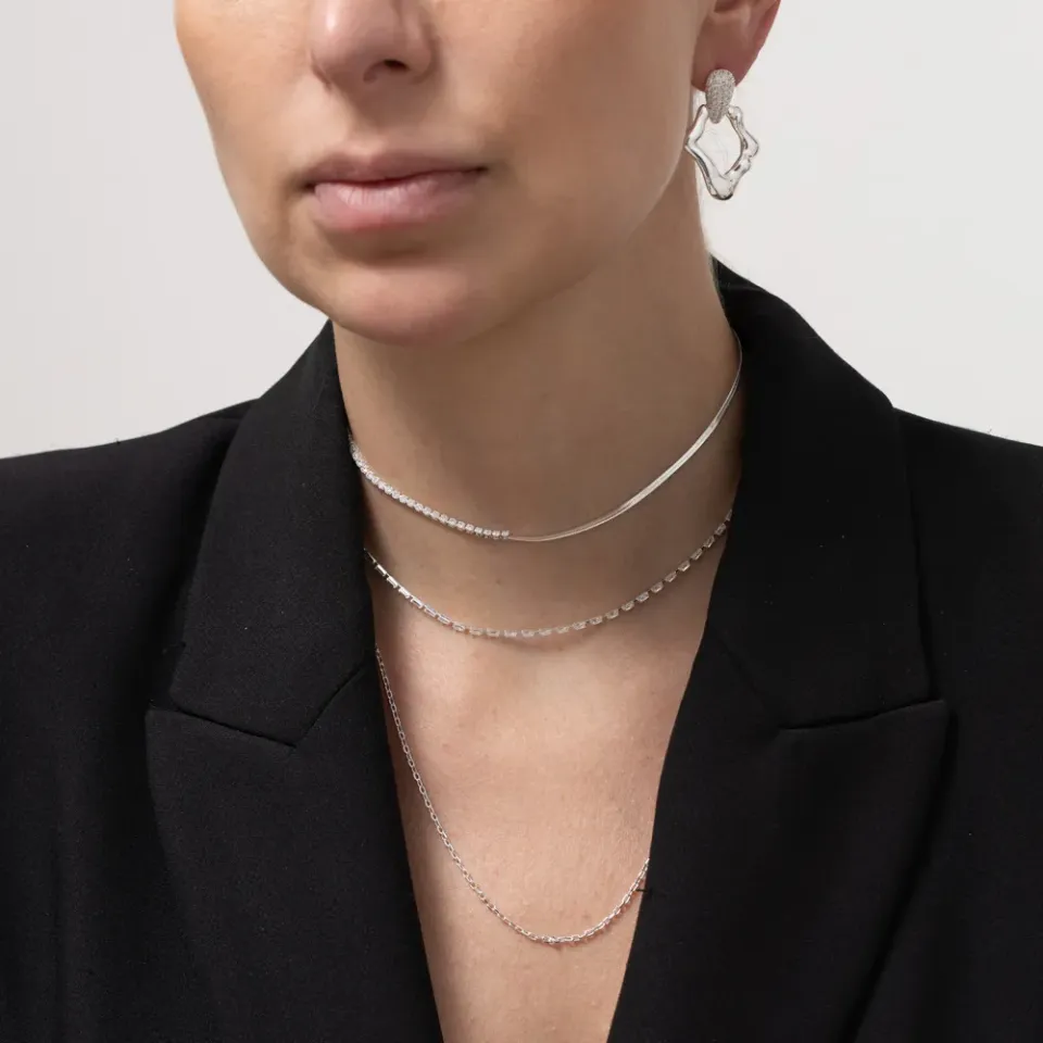 CHOKER DUPLA COM ZIRCÔNIAS CRISTAIS BANHO PRATA