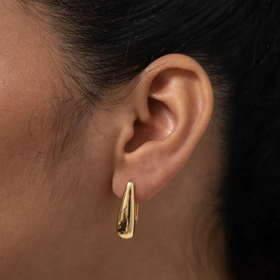 BRINCO ARGOLA GOTA LISA BANHO OURO 18K