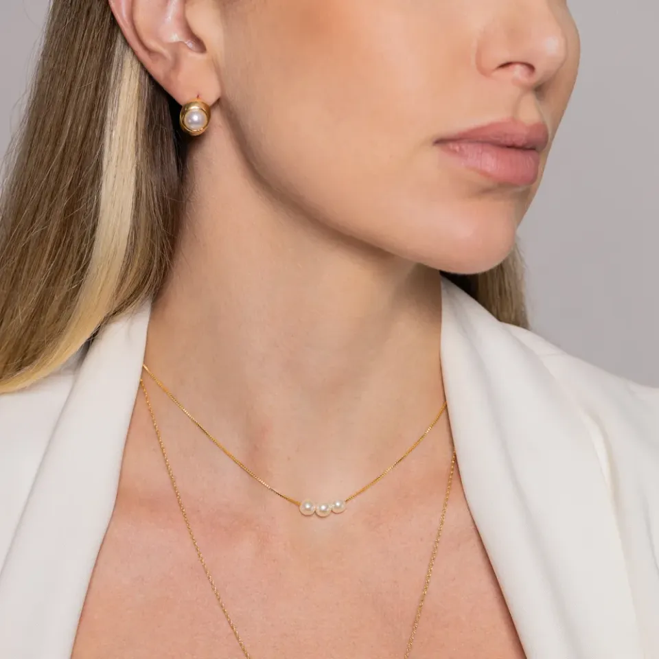 BRINCO ARGOLINHA COM PÉROLA BANHO OURO 18K