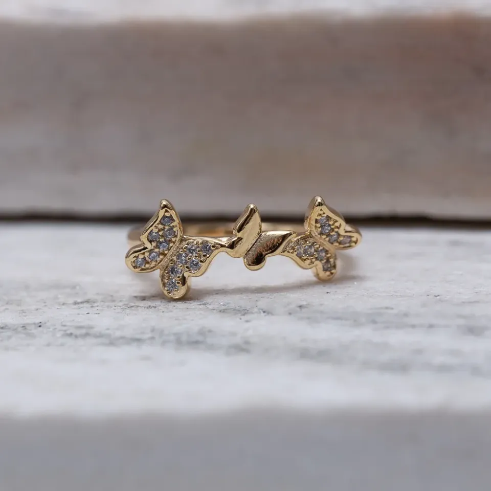 ANEL BORBOLETAS CRAVEJADAS BANHO OURO 18K