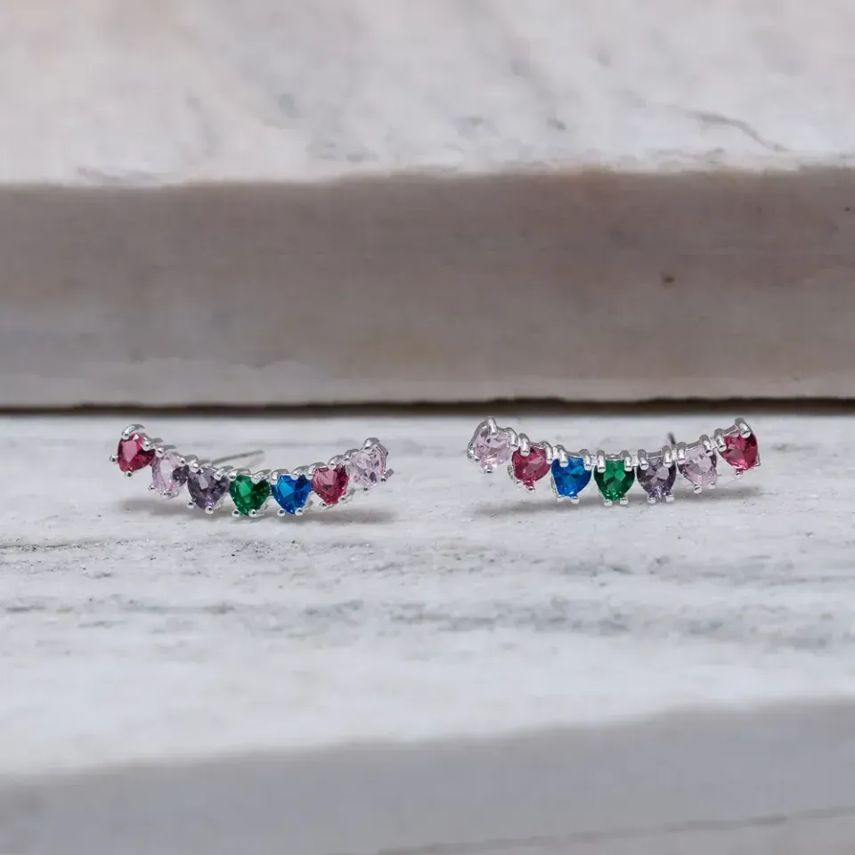 BRINCO EAR CUFF CORAÇÕES COLORIDOS BANHO PRATA