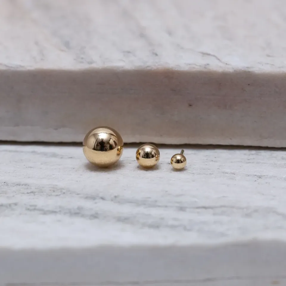 BRINCO BOLINHA LISA PP BANHO OURO 18K
