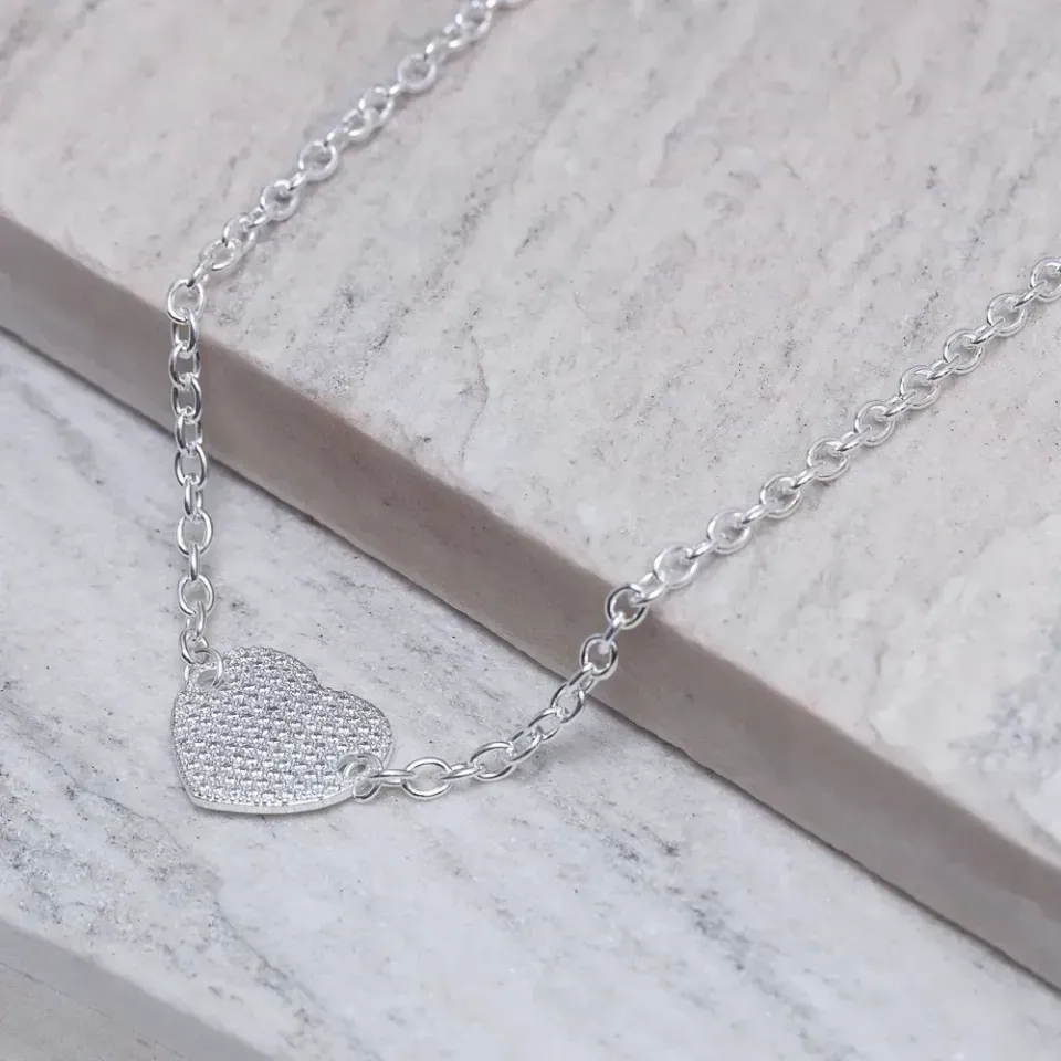 CHOKER ELOS COM CORAÇÃO CRAVEJADO BANHO PRATA