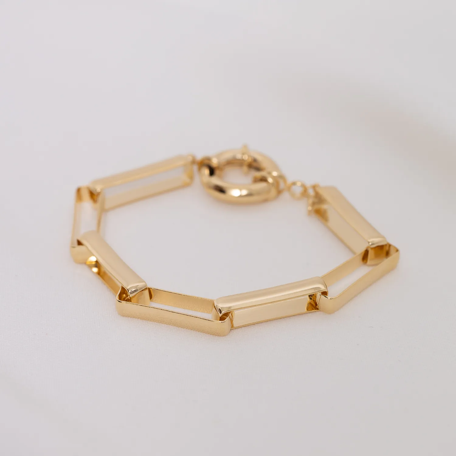PULSEIRA ELO QUADRADO COM FECHO BÓIA BANHO OURO 18K