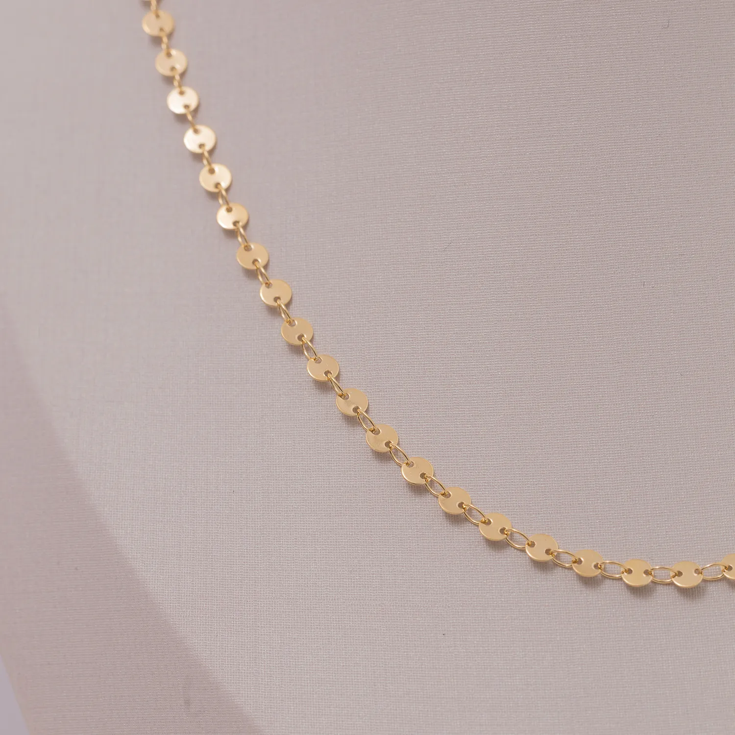 COLAR MEDALHINHA P BANHO OURO 18K