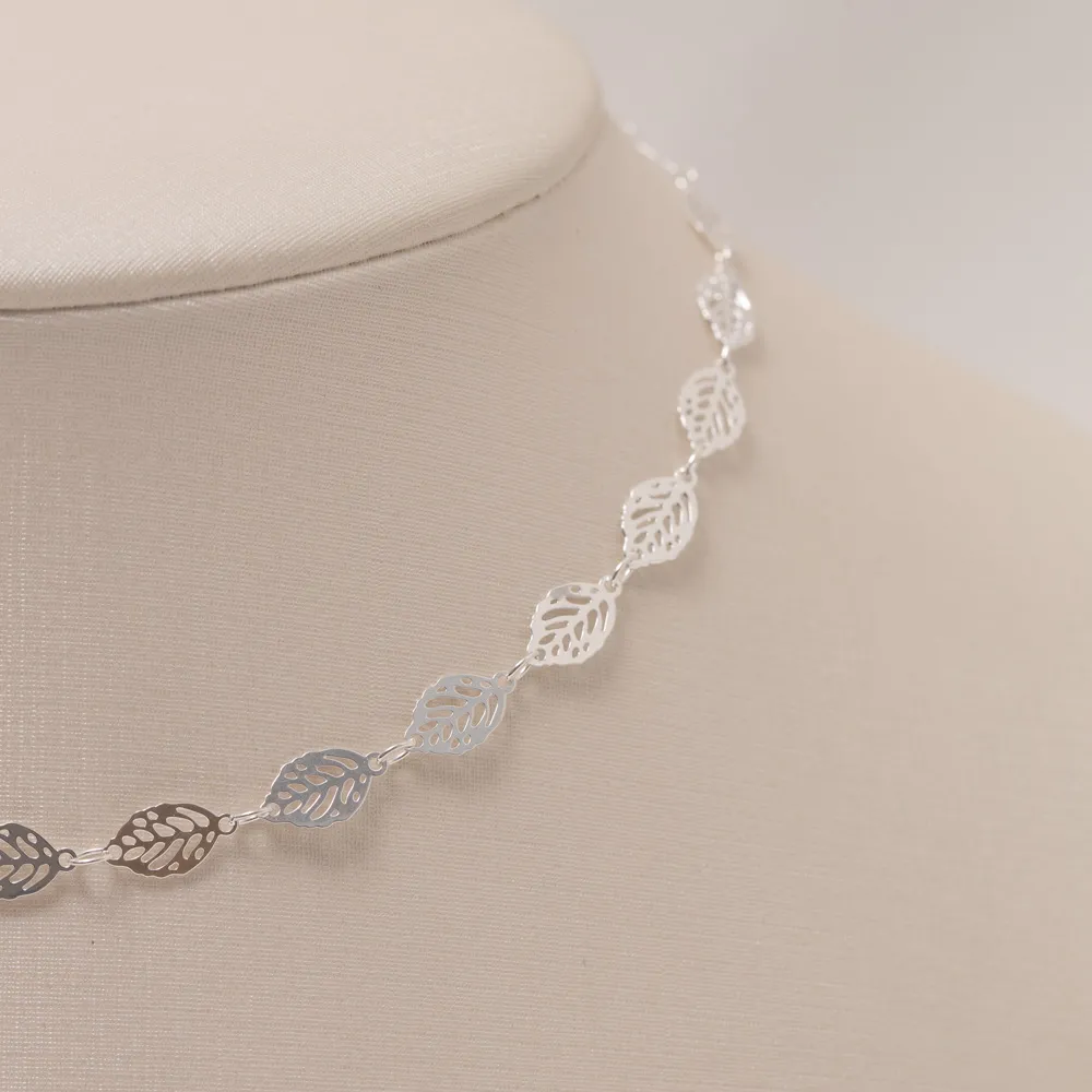CHOKER FOLHA BANHO PRATA
