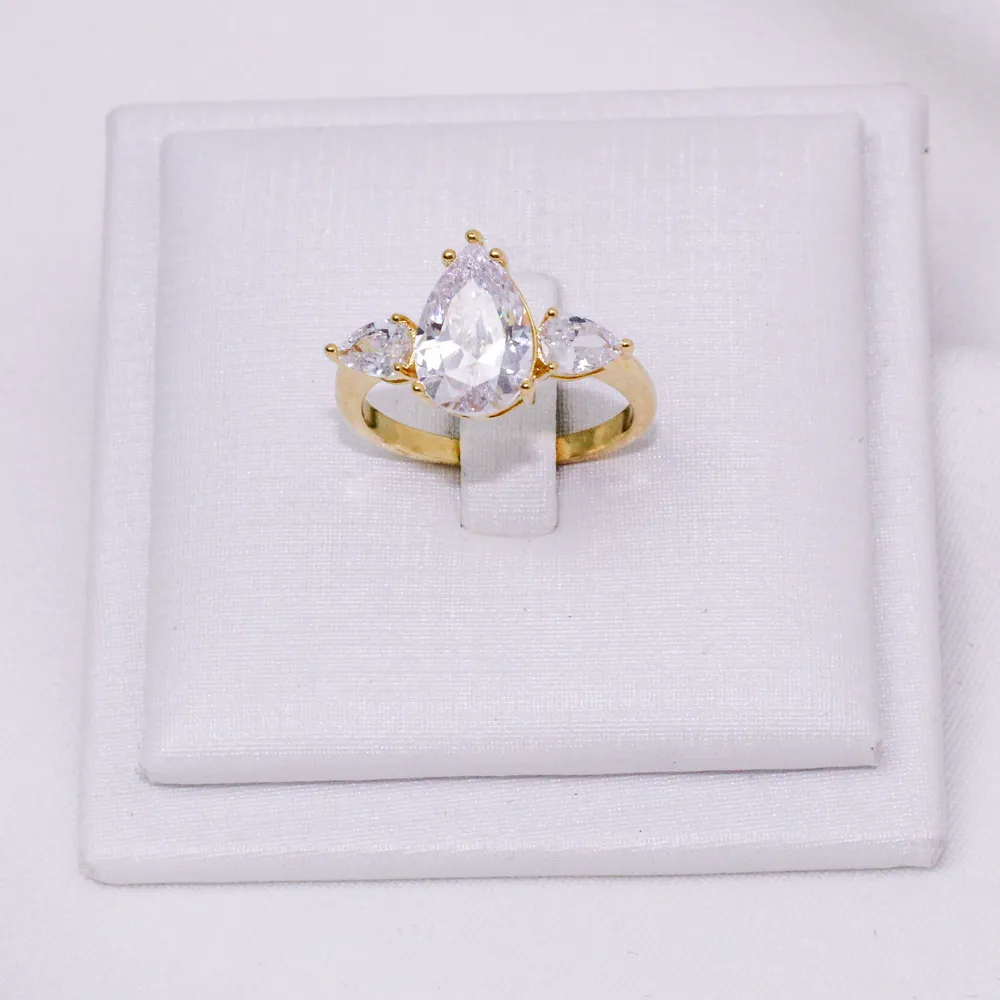 ANEL CRISTAL COM ZIRCÔNIA PEDRA CRISTAL BANHO OURO 18K