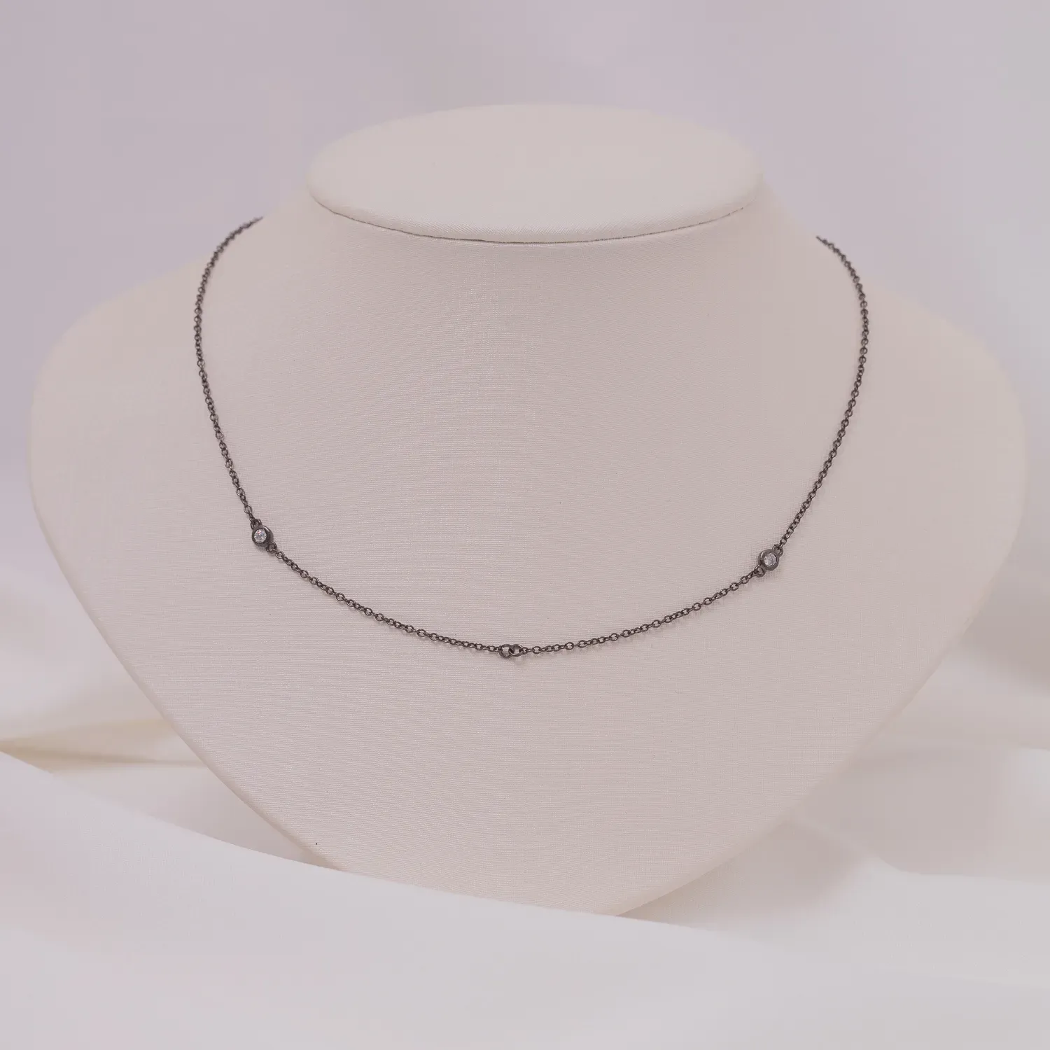 CHOKER BÁSICA BANHO RÓDIO NEGRO