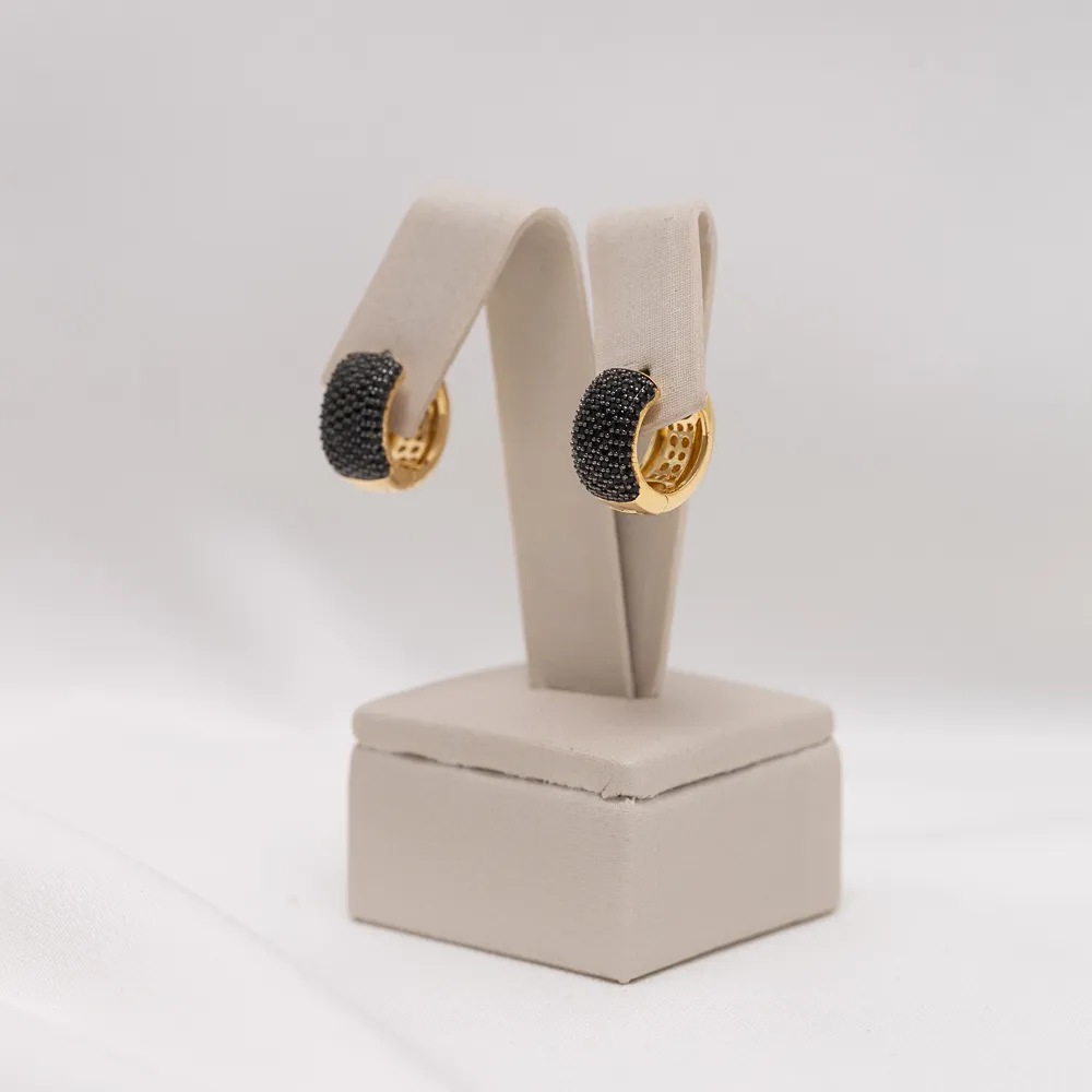 BRINCO ARGOLA  COM ZIRCÔNIA NEGRA