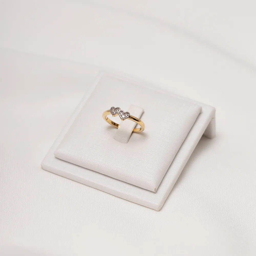 ANEL DOIS CORAÇÕES COM CANETA RÓDIO BRANCO BANHO OURO 18K