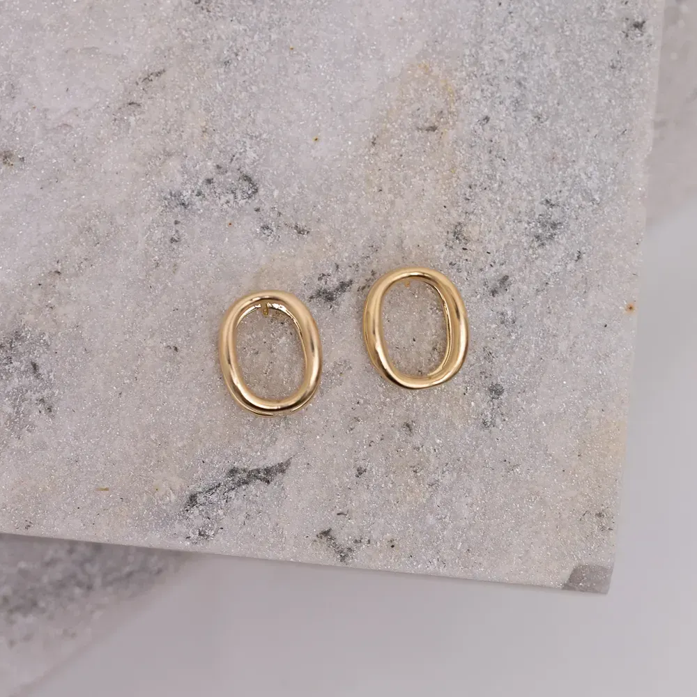 BRINCO CÍRCULO DUPLO LISO  BANHO OURO 18K