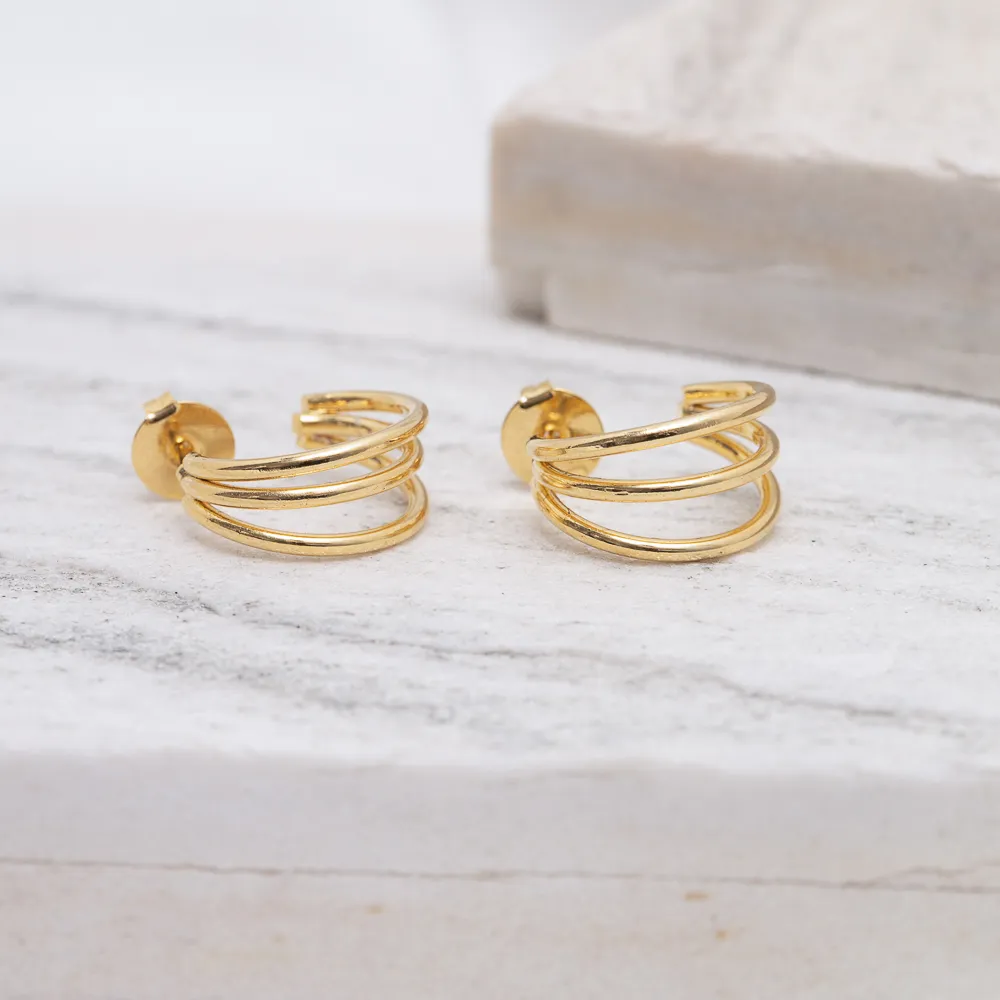 BRINCO ARGOLA TRIPLA LISA BANHO OURO 18K