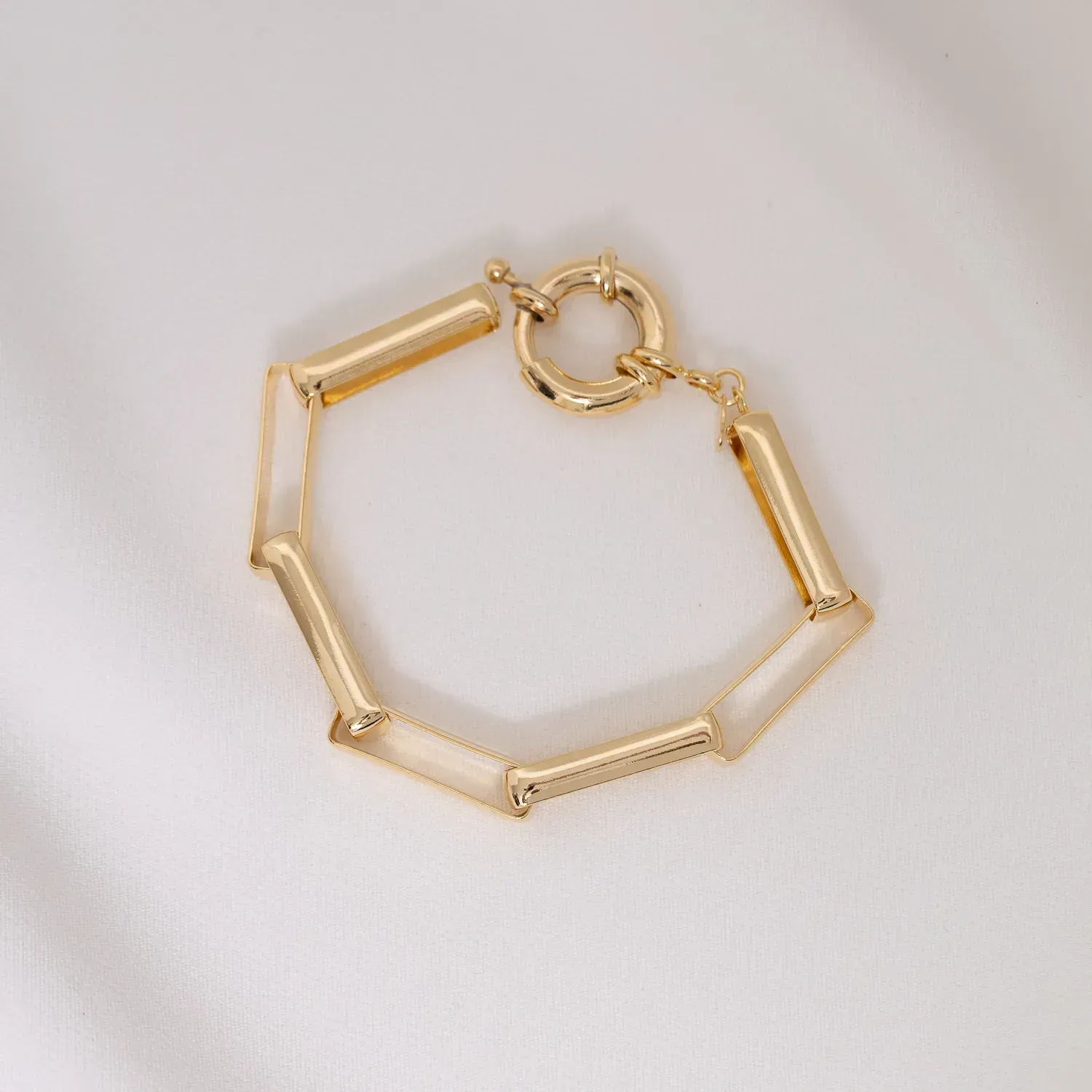 PULSEIRA ELO QUADRADO COM FECHO BÓIA BANHO OURO 18K