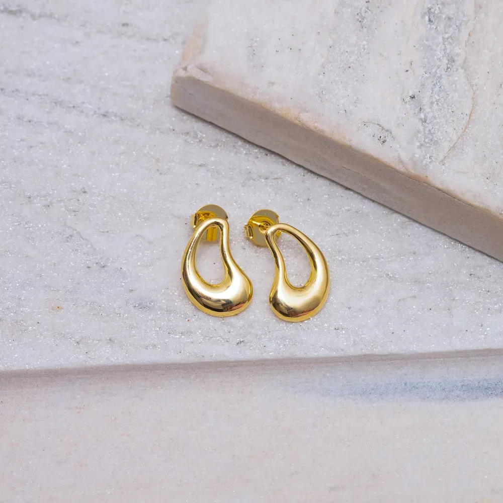 BRINCO ORGÂNICO MANU M BANHO OURO 18K