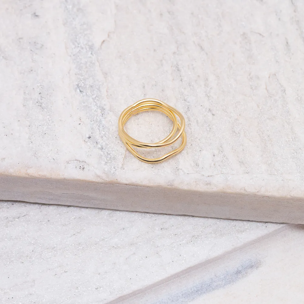 ANEL TRÊS AROS ABERTOS BANHO OURO 18K