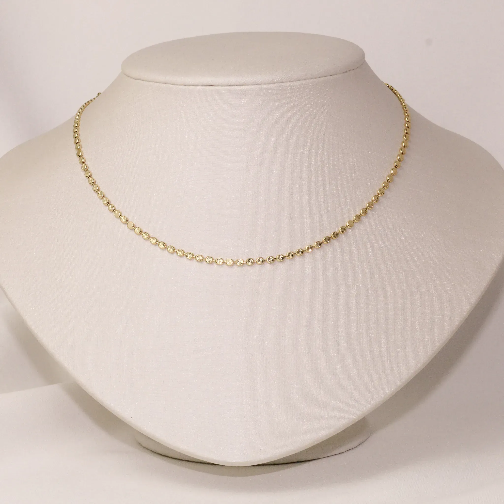 CHOKER DIAMANTADA REDONDA BANHO OURO 18K