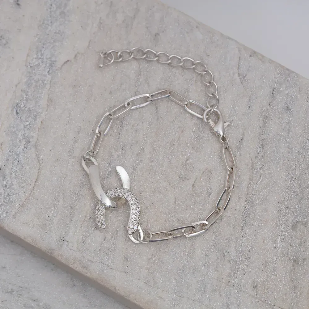 PULSEIRA INFINITE ELOS CARTIER CRAVEJADA COM ZIRCÔNIAS CRISTAIS BANHO PRATA