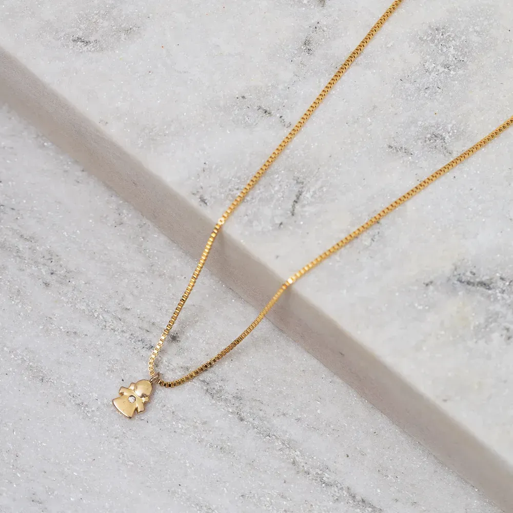 COLAR FILHOS MENINA MINI LISO BANHO OURO 18K