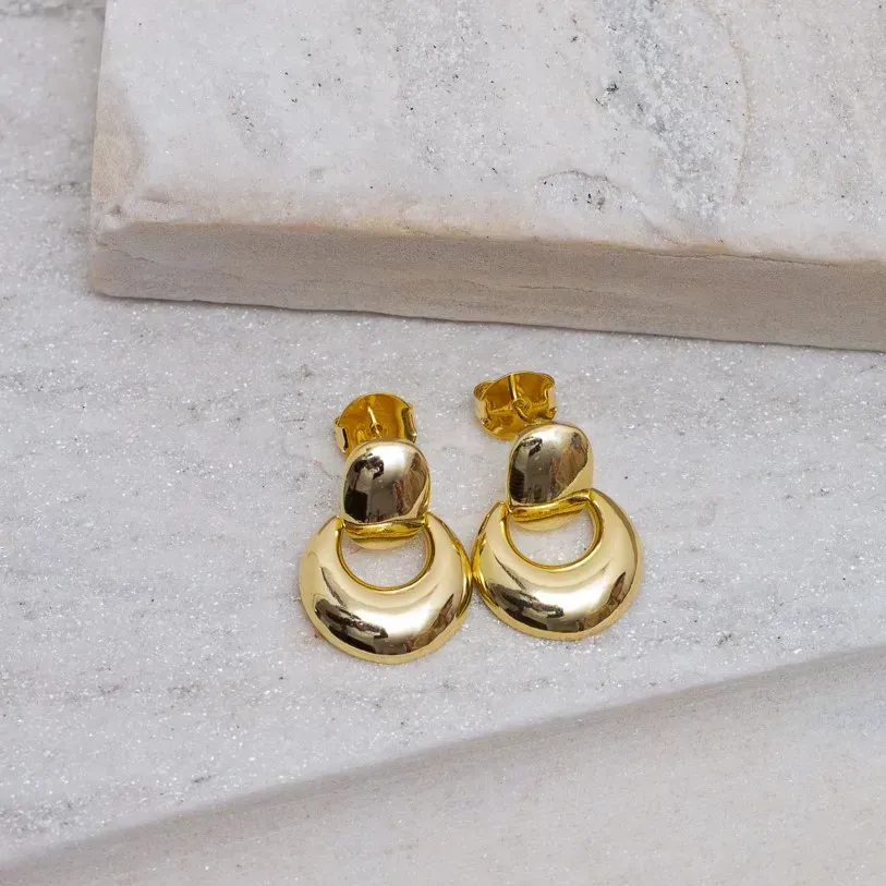BRINCO ARTICULADO LISO BANHO OURO 18K