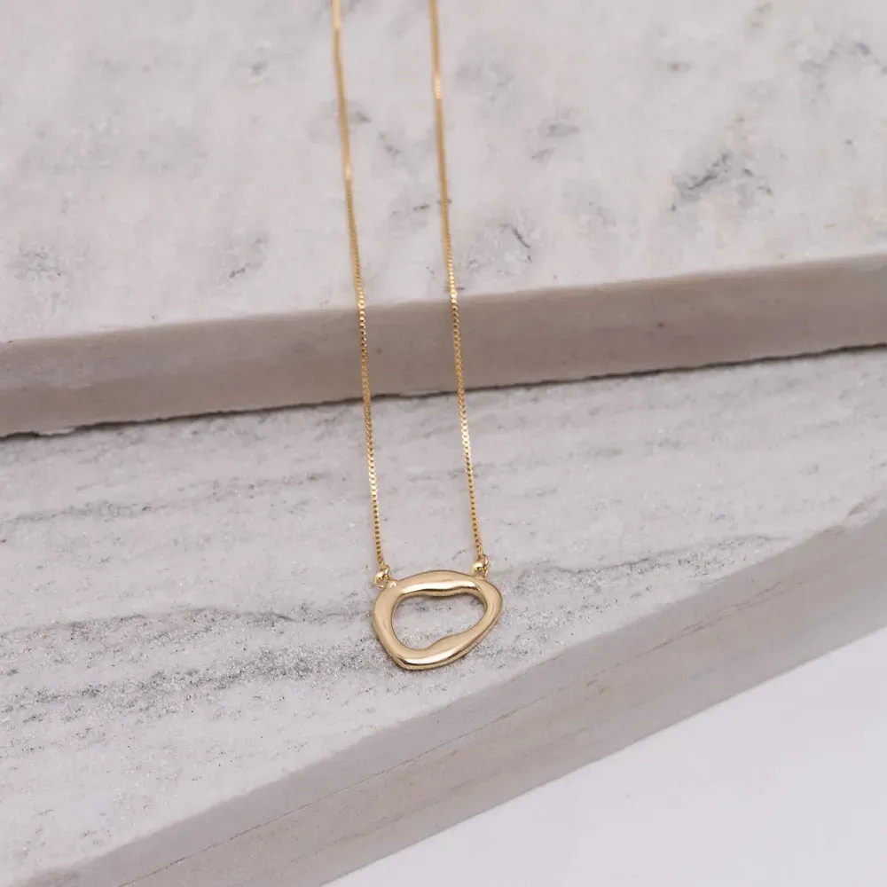 COLAR PINGENTE ORGÂNICO P BANHO OURO 18K