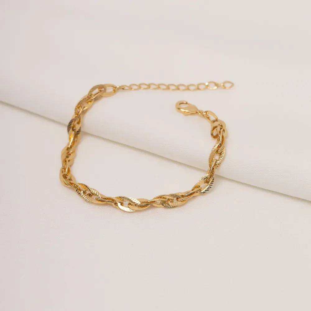 PULSEIRA CORRENTE TRABALHADA BANHO OURO 18K