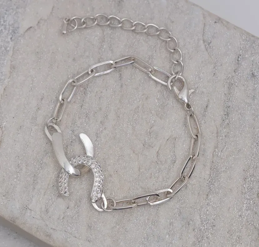 PULSEIRA INFINITE ELOS CARTIER CRAVEJADA COM ZIRCÔNIAS CRISTAIS BANHO PRATA