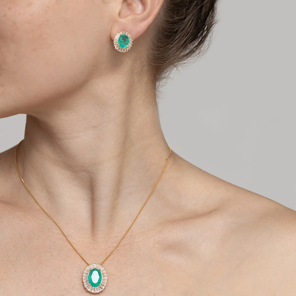 CONJUNTO FLOR CRAVEJADA COM ZIRCÔNIAS E PEDRA VERDE TIFFANY BANHO OURO 18K