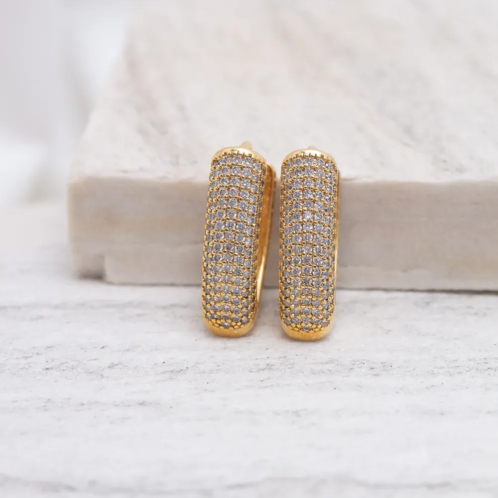 BRINCO ARGOLA ZIRCÔNIA LOSÂNGULO BANHO OURO 18K