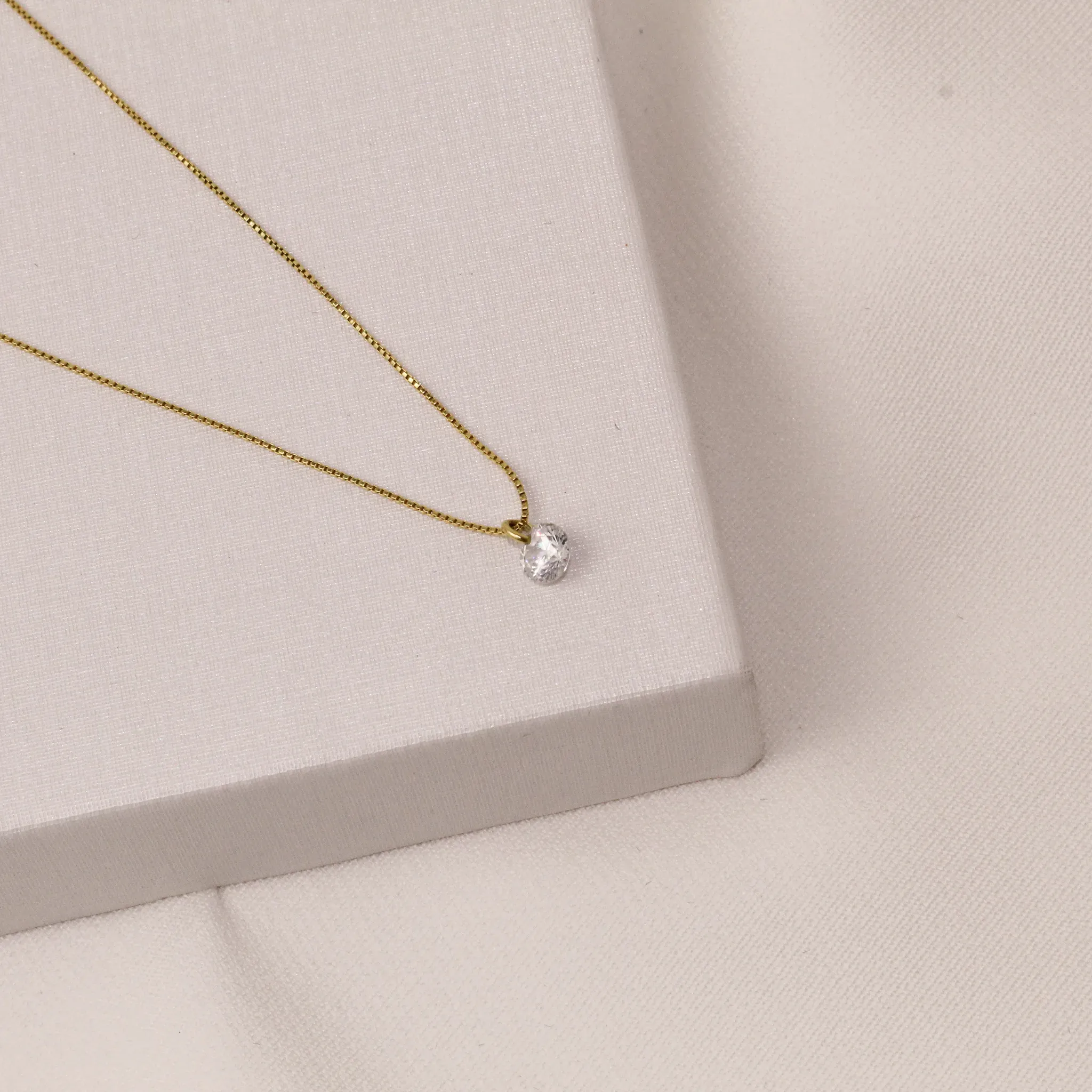 COLAR PONTO DE LUZ PP BANHO OURO 18K