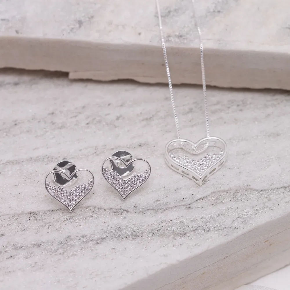 CONJUNTO CORAÇÃO VAZADO COM ZIRCÔNIA BANHO PRATA