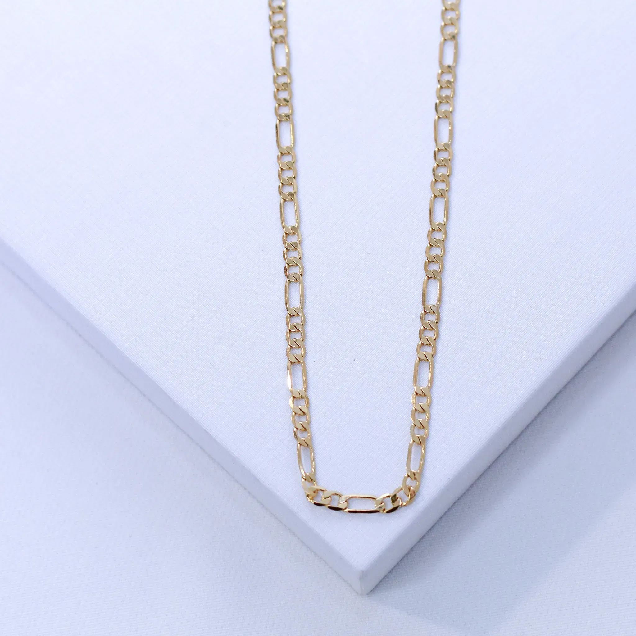 CORRENTE GRUMET FINA BANHO OURO 18K