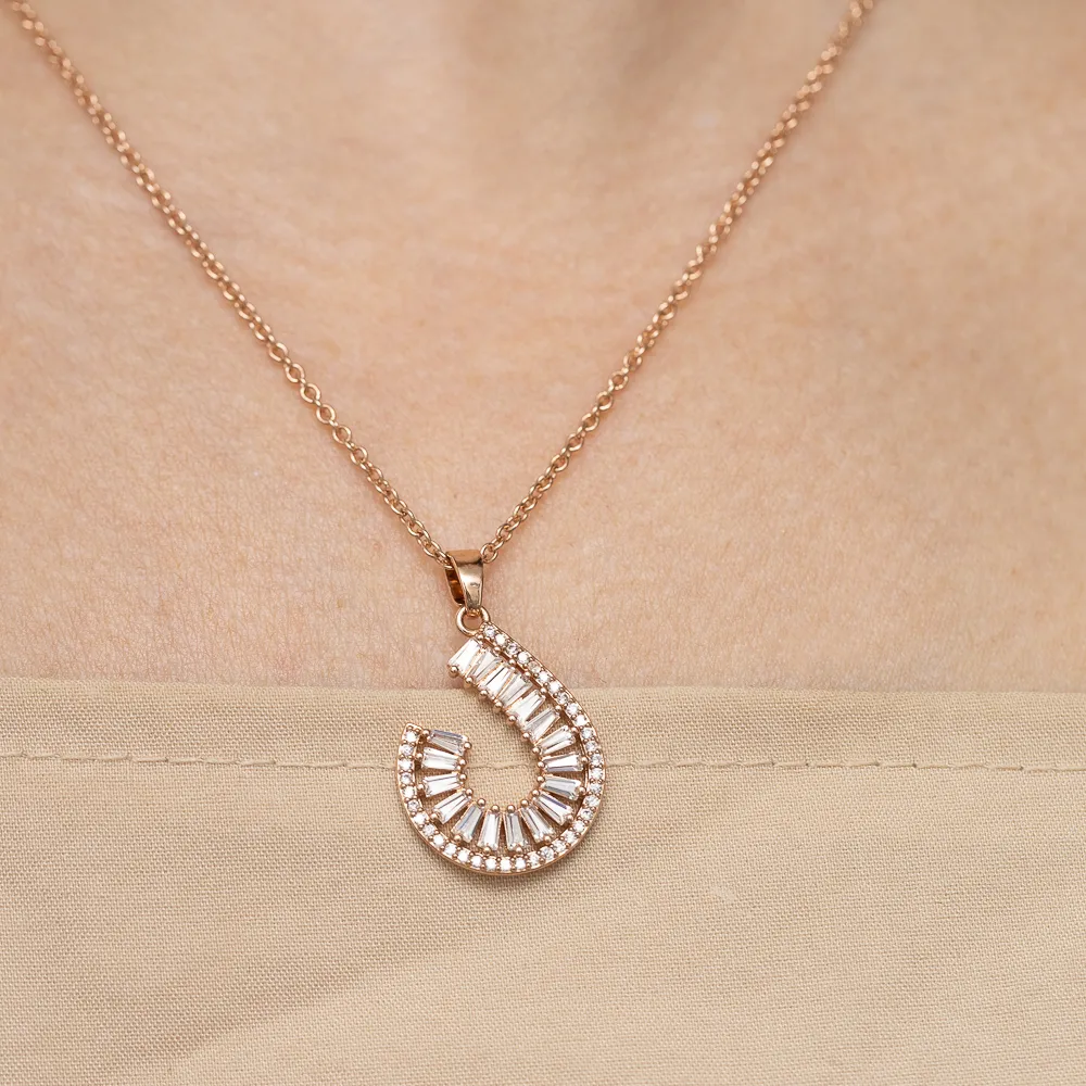 CONJUNTO COM ZIRCÔNIAS NAVETE CRISTAIS BANHO ROSÉ