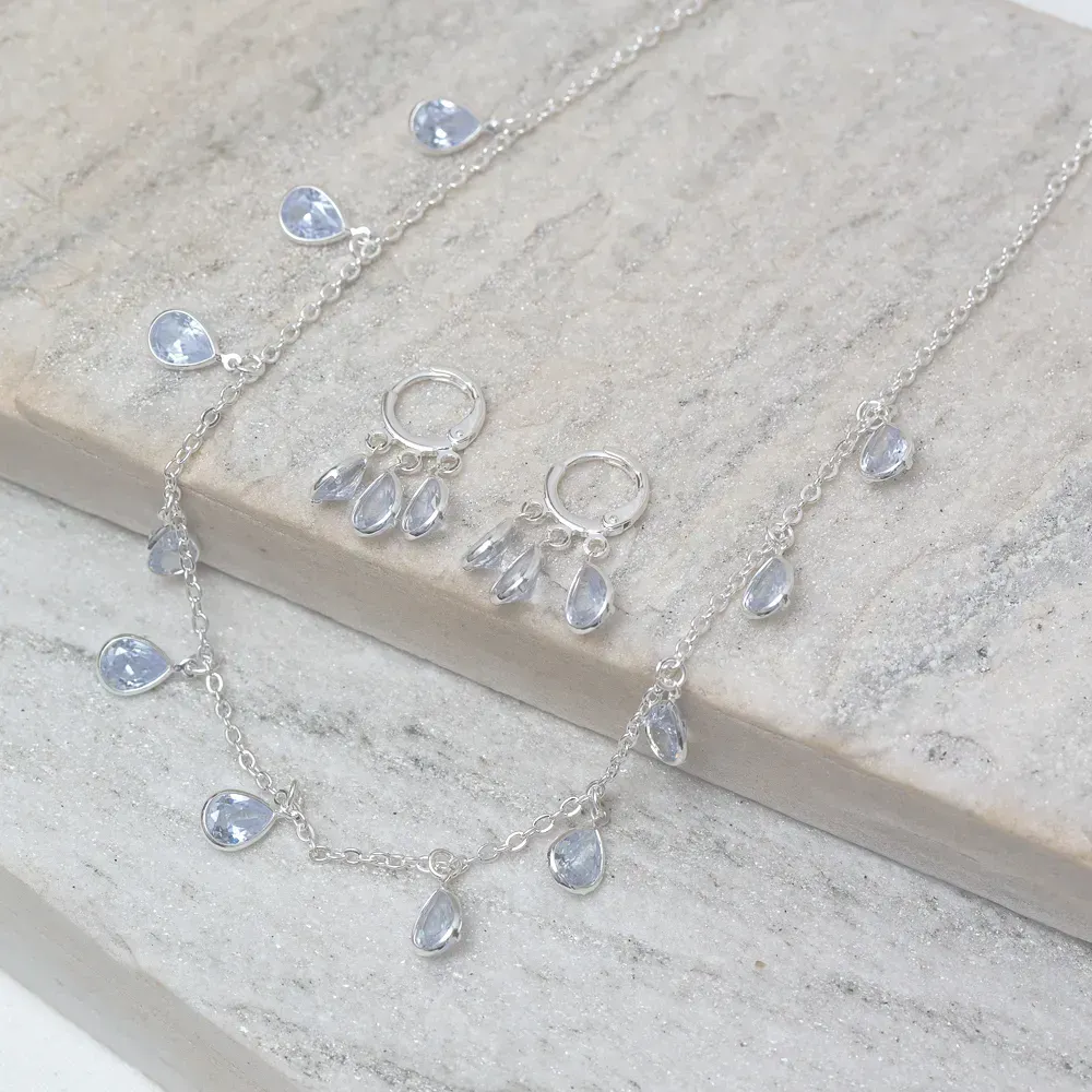 CONJUNTO ELO PORTUGUÊS COM GOTINHAS CRISTAIS BANHO PRATA