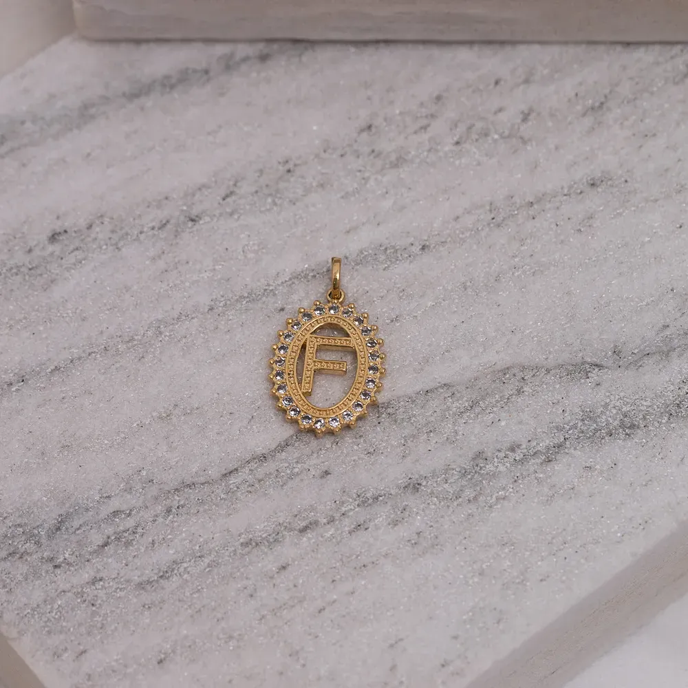 PINGENTE LETRA F COM ZIRCÔNIA BANHO OURO 18K