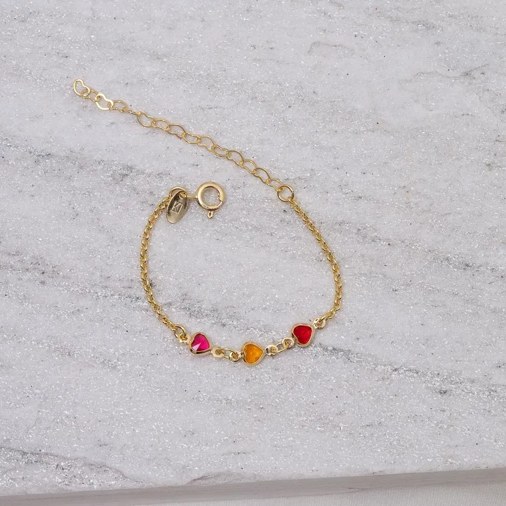 PULSEIRA INFANTIL TRÊS CORAÇÕES COLORIDOS BANHO OURO 18K