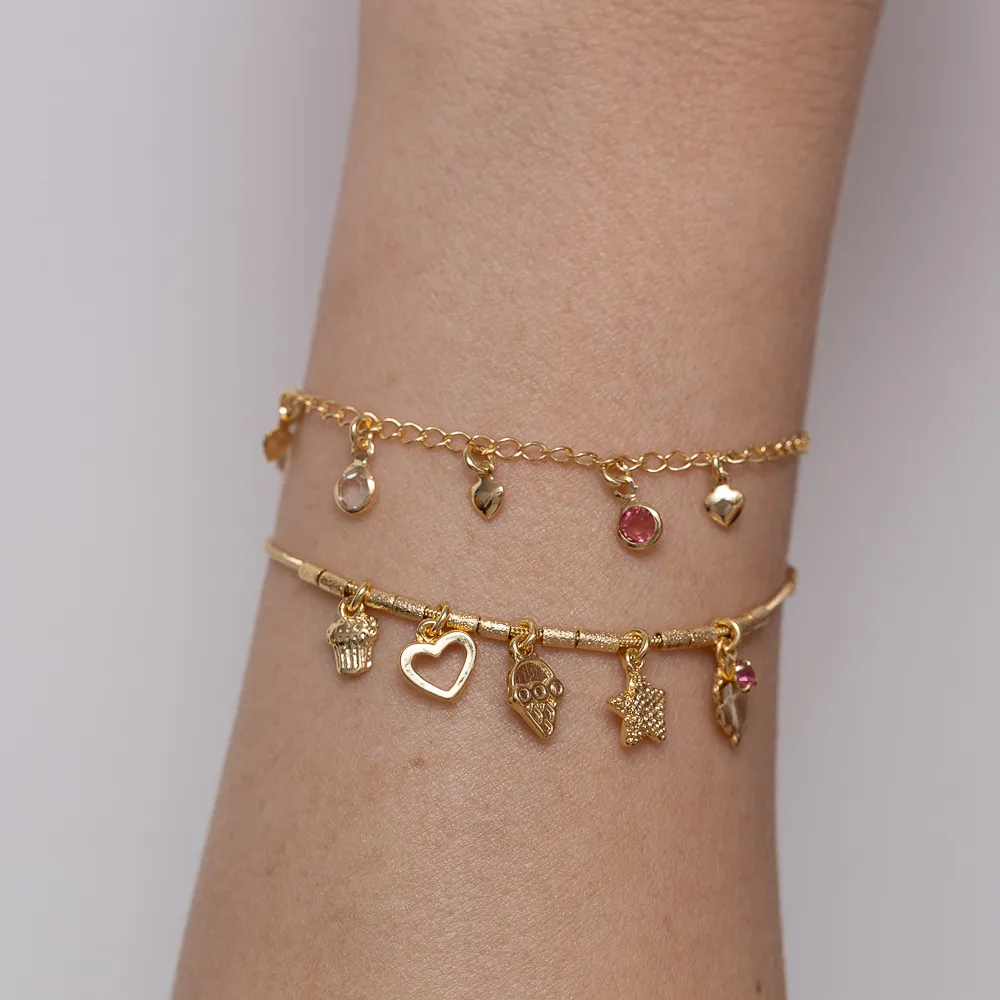 PULSEIRA INFANTIL COM CORAÇÕES E CRISTAIS BANHO OURO 18K