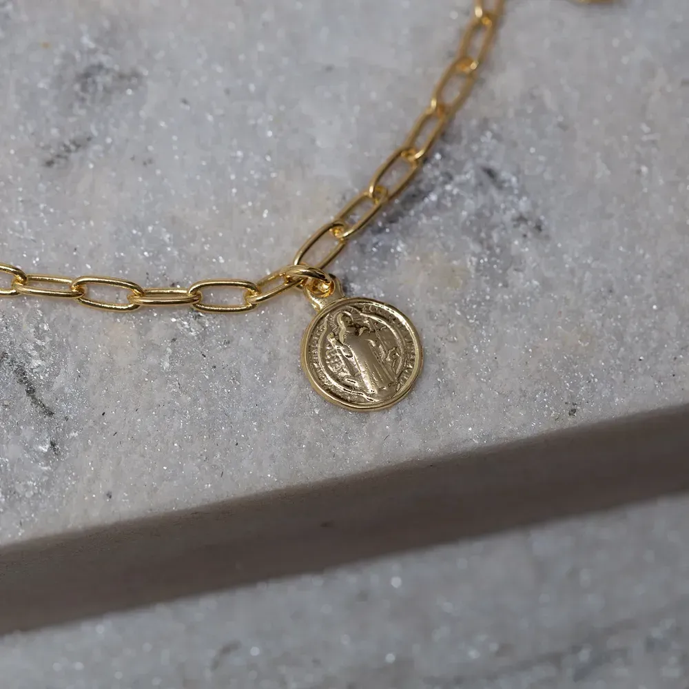 PULSEIRA ELOS COM MEDALHAS SÃO BENTO BANHO OURO 18K