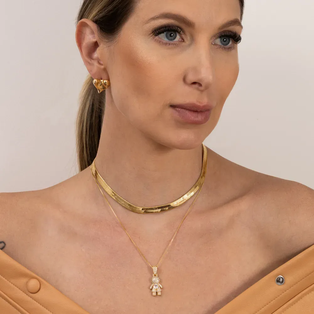 BRINCO CORAÇÃO ORGÂNICO MARTELADO BANHO OURO 18K