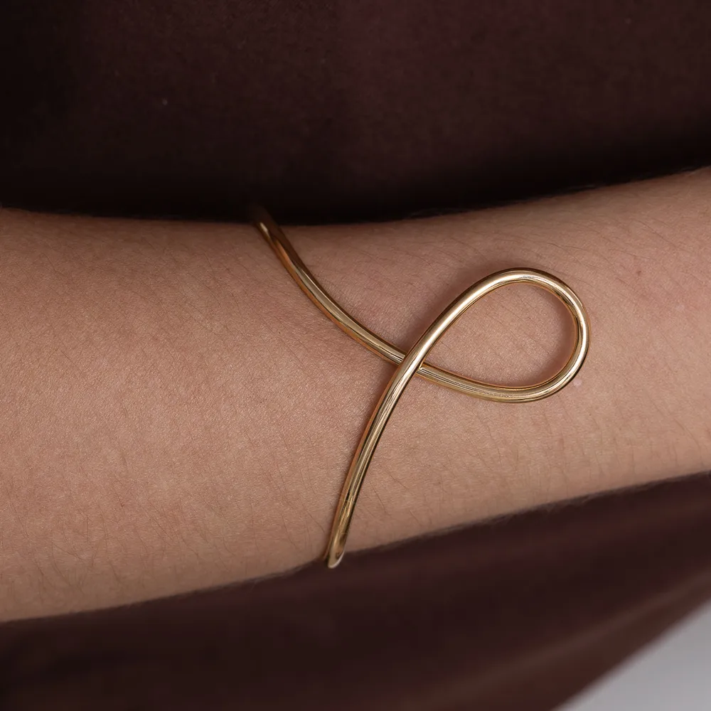 BRACELETE ORGÂNICO TORCIDO BANHO OURO 18K