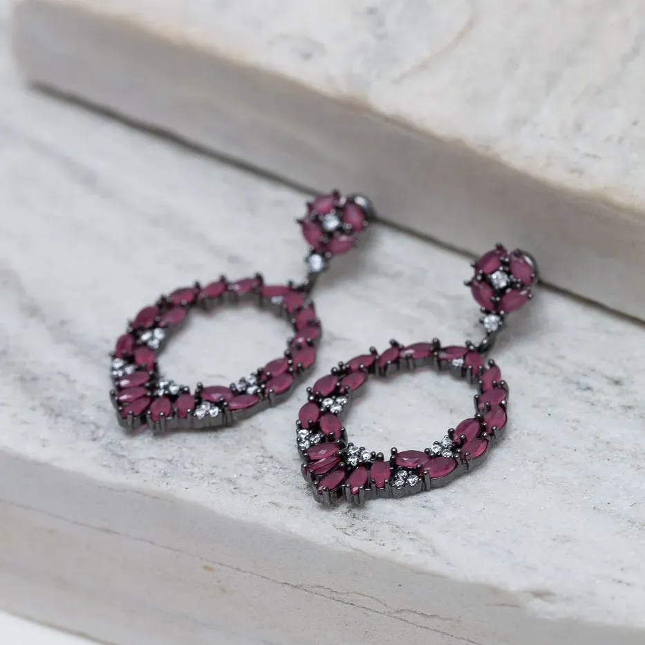 BRINCO COM ZIRCÔNIA LEITOSA MARSALA BANHO RÓDIO NEGRO