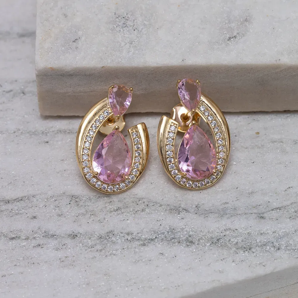 BRINCO FESTA COM ZIRCÔNIA E PEDRA ROSA CLARO  BANHO OURO 18K