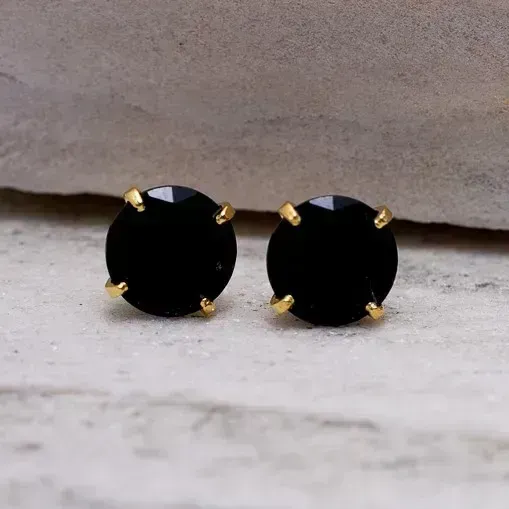 BRINCO PONTO DE LUZ COM PEDRA PRETA MÉDIO BANHO OURO 18K