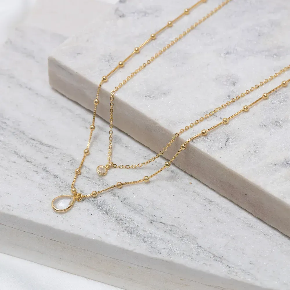 COLAR CORRENTE DUPLA COM PINGENTE GOTA CRISTAL BANHO OURO 18K