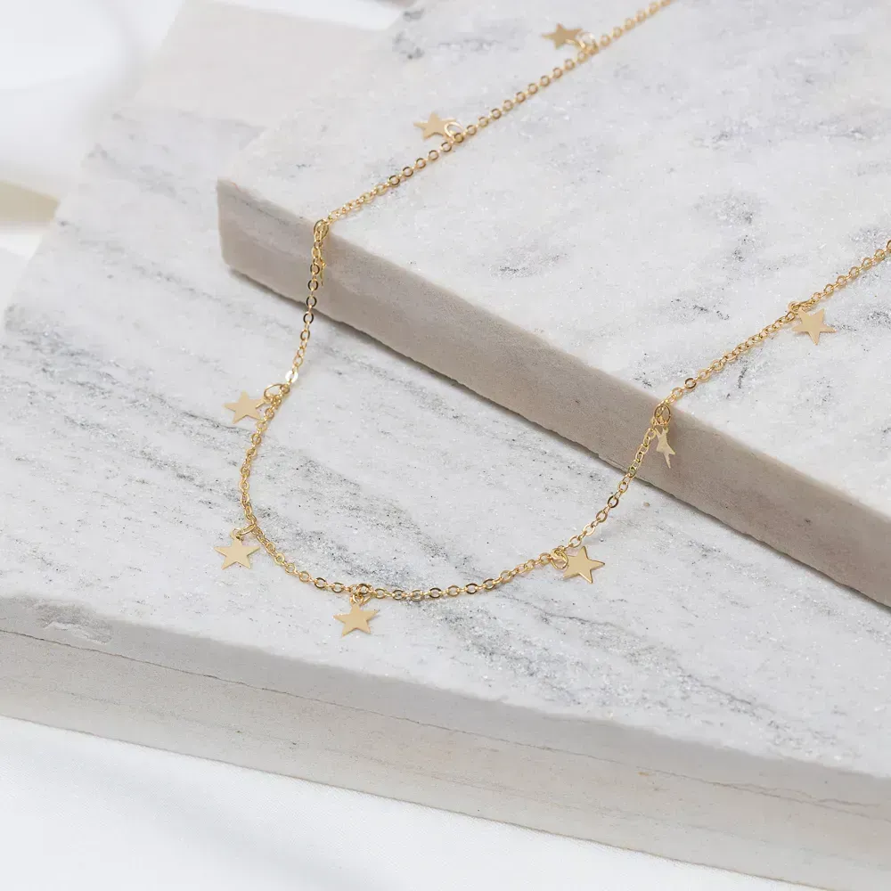 COLAR LONGO COM ESTRELAS LISAS BANHO OURO 18K