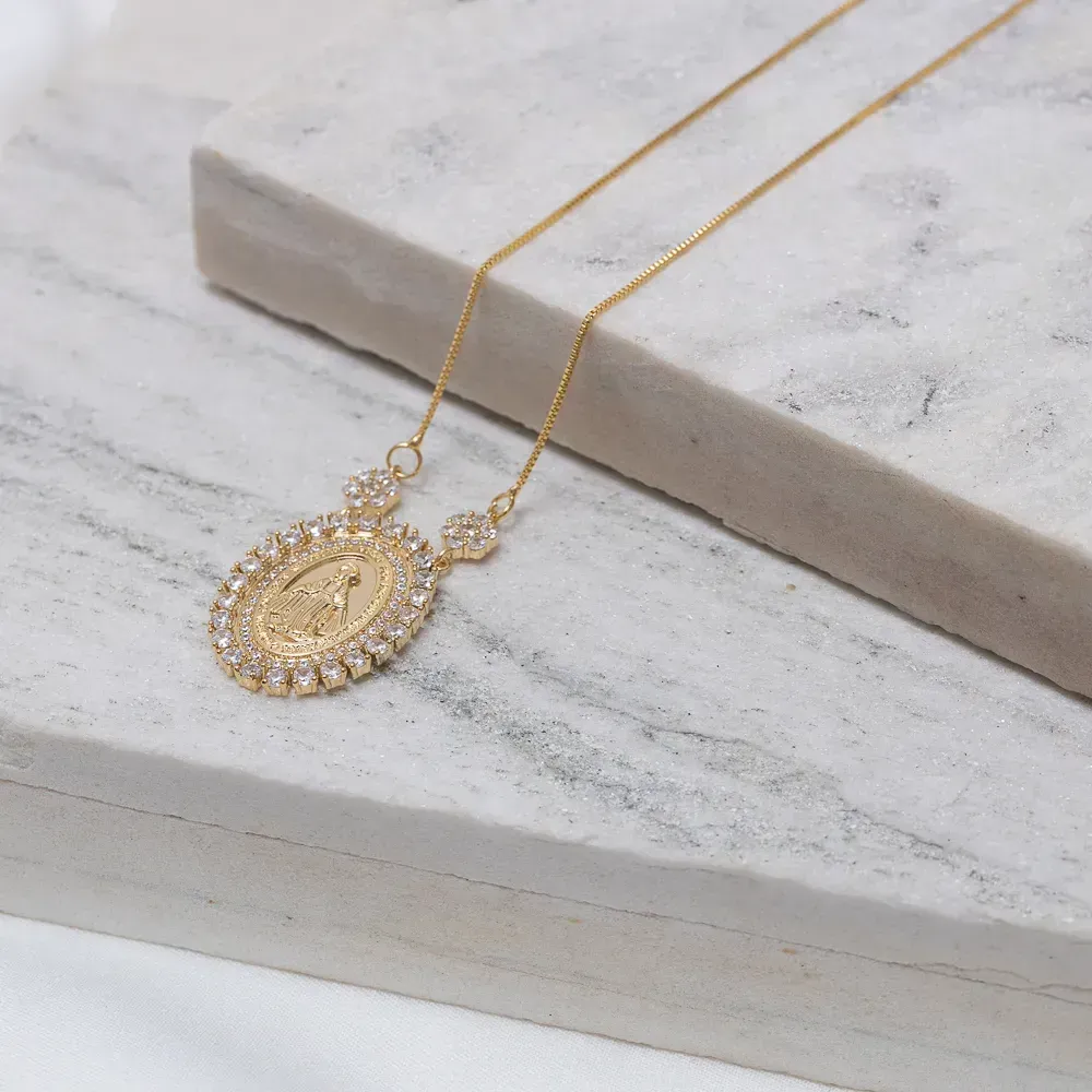 COLAR NOSSA SENHORA DAS GRAÇAS COM ZIRCÔNIA BANHO OURO 18K